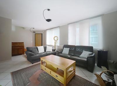 Maison - 197 m² - 6 pièces