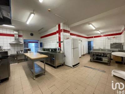 Local commercial - 987 m²