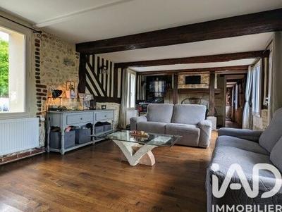 Maison - 250 m² - 11 pièces