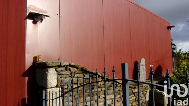 Maison - 400 m² - 10 pièces