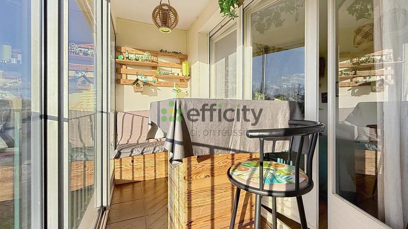 Appartement - 82 m² - 4 pièces