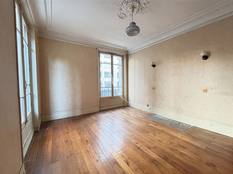 Appartement - 72 m² - 3 pièces