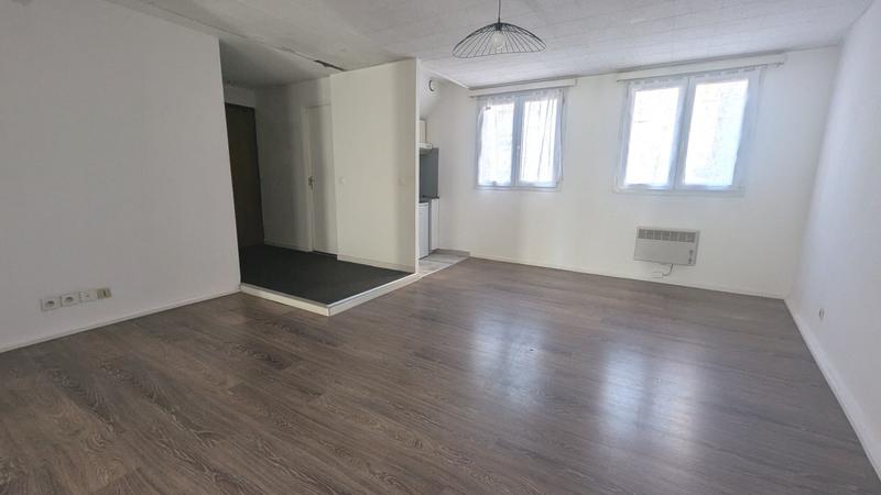 Appartement - 64 m² - 2 pièces