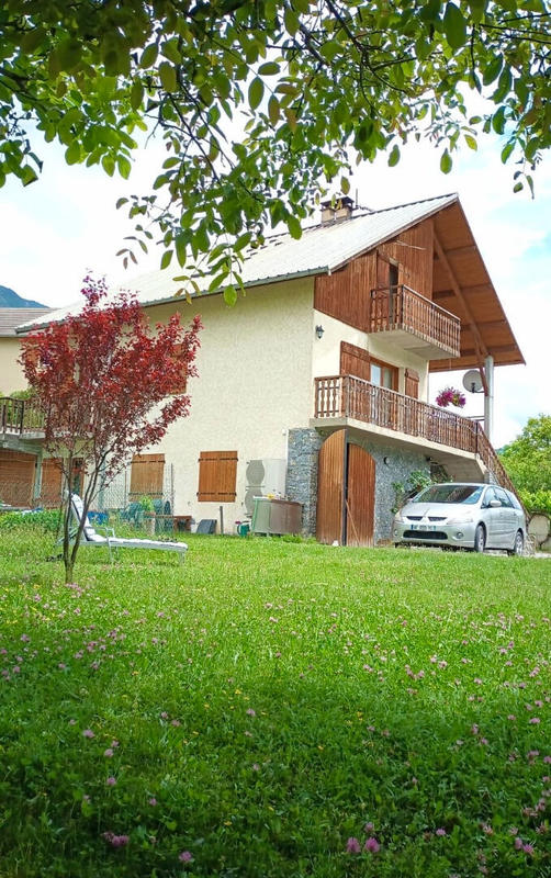 Maison - 134 m² - 7 pièces