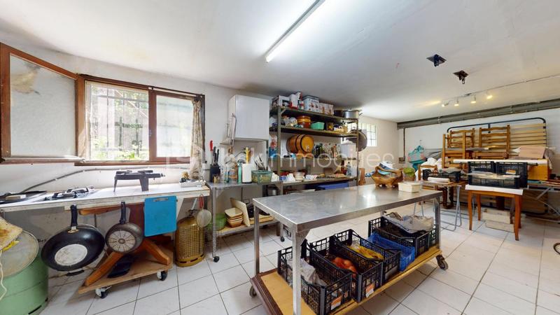 Maison traditionnelle - 117 m² - 5 pièces