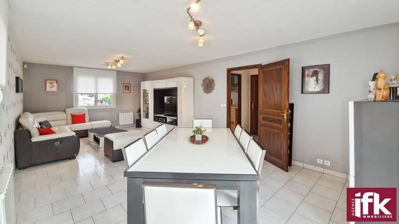 Maison - 88 m² - 4 pièces
