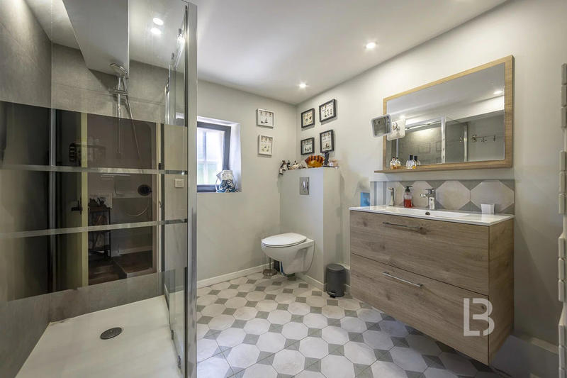 Maison - 160 m² - 6 pièces