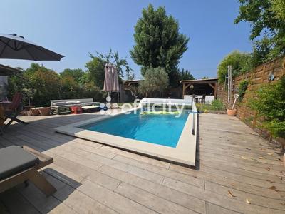 Maison - 150 m² - 5 pièces