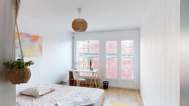 Appartement - 94 m² - 4 pièces