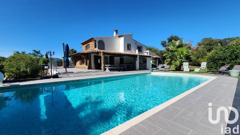 Maison - 264 m² - 7 pièces