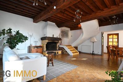 Maison ancienne - 284 m² - 7 pièces