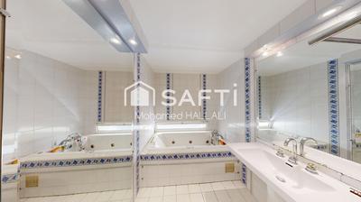 Appartement - 162 m² - 4 pièces