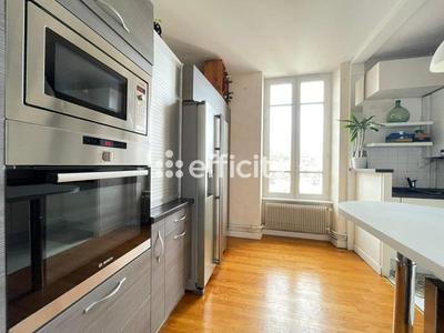 Appartement - 71 m² - 4 pièces