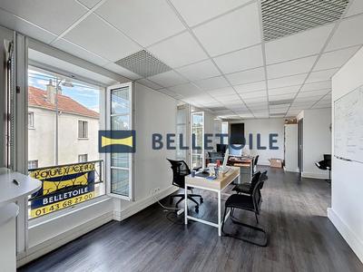 Bureau - 66 m²