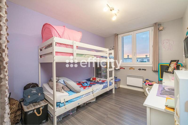 Appartement - 68 m² - 4 pièces