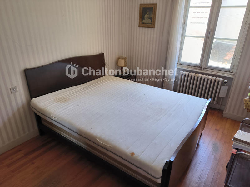 Maison - 200 m² - 5 pièces