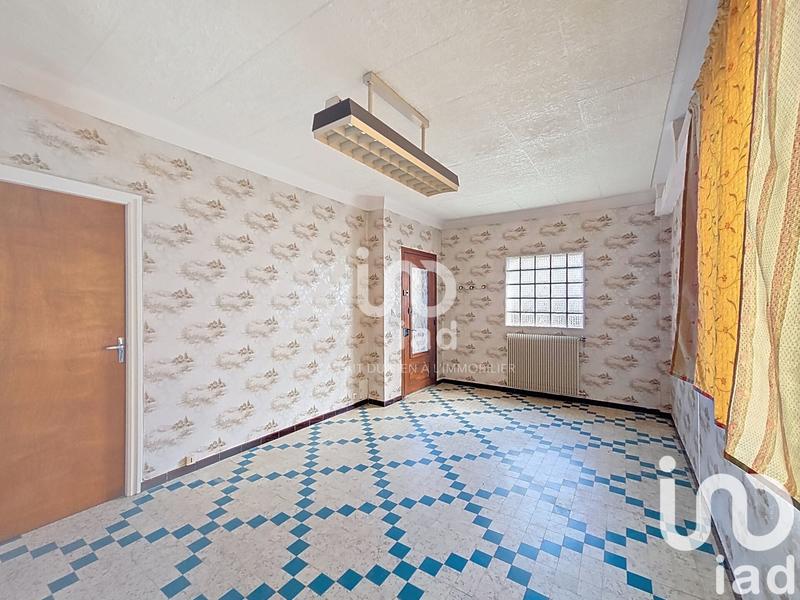 Maison - 250 m² - 10 pièces