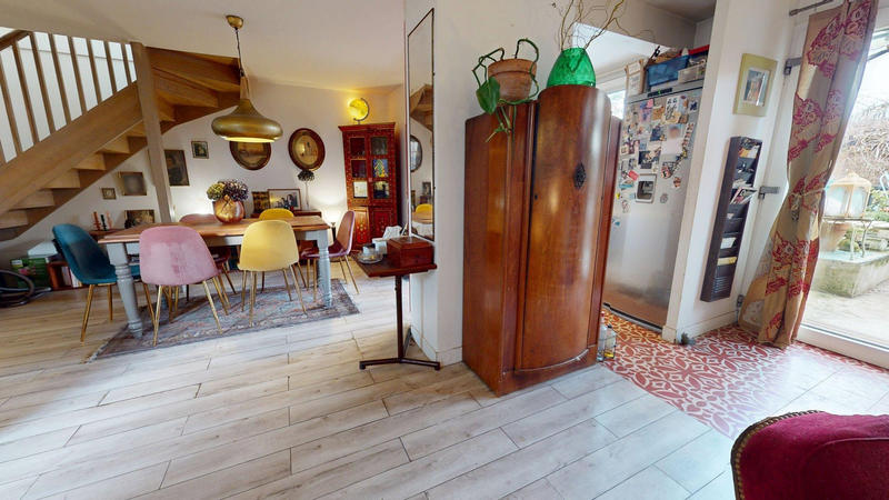 Maison - 81 m² - 5 pièces