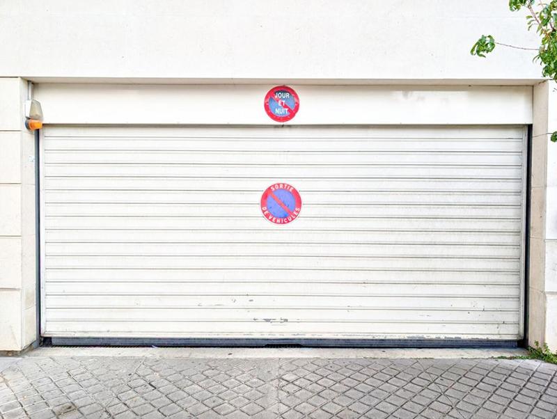 Parking / Garage - 12 m²