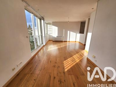 Appartement - 66 m² - 4 pièces