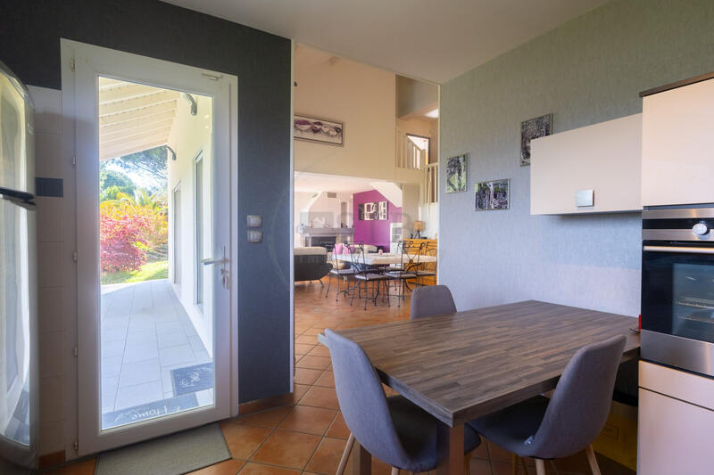 Maison - 136 m² - 6 pièces