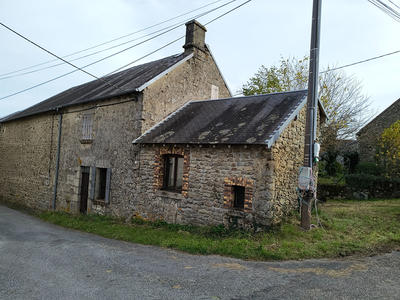 Maison - 22 m² - 5 pièces