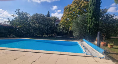 Villa - 139 m² - 6 pièces