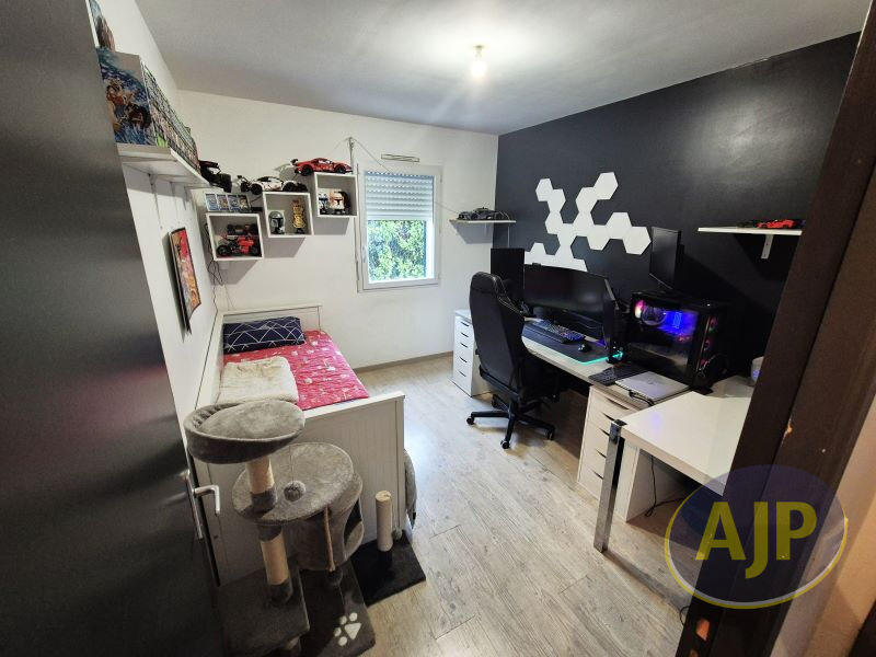 Maison - 76 m² - 3 pièces