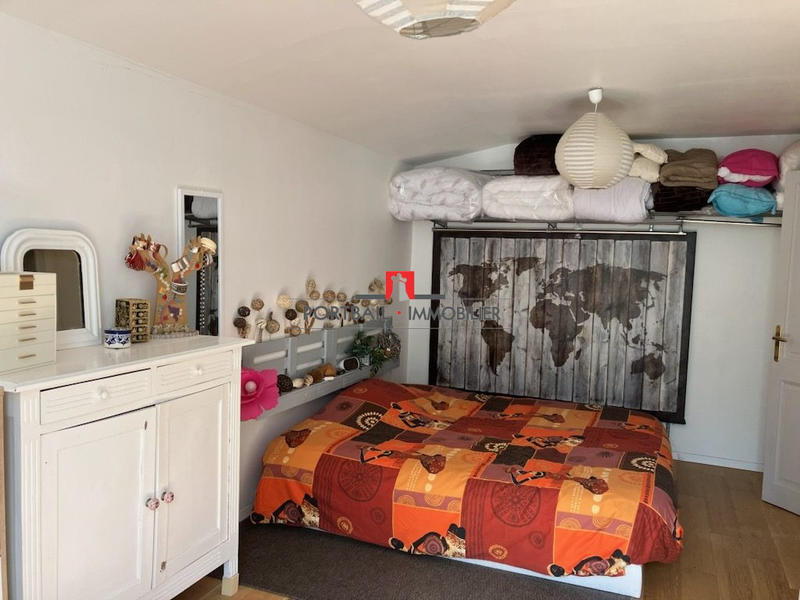 Maison - 189 m² - 7 pièces