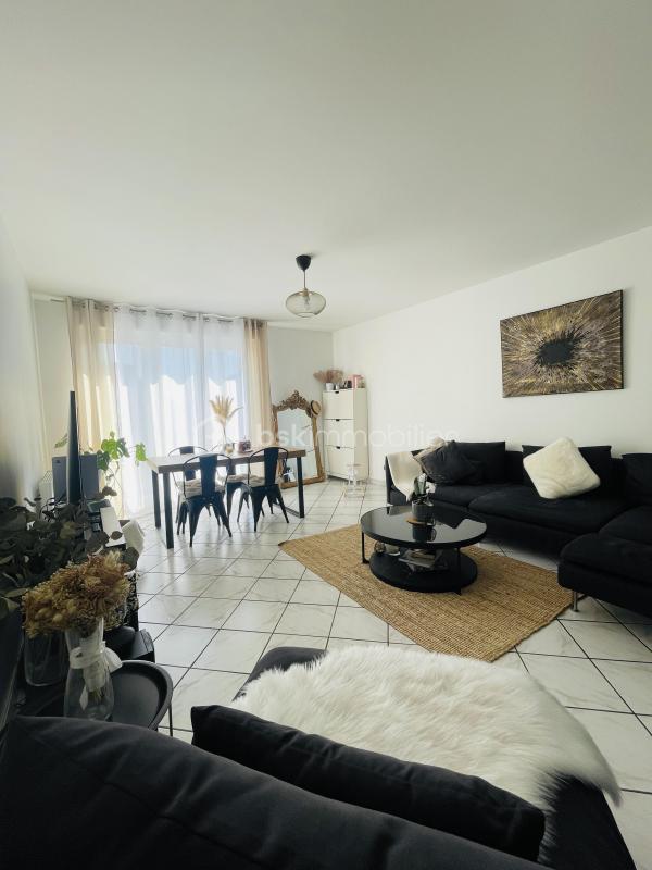 Appartement - 65 m² - 3 pièces