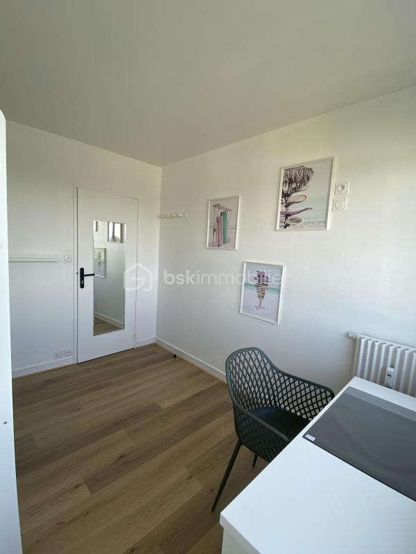 Appartement - 76 m² - 7 pièces