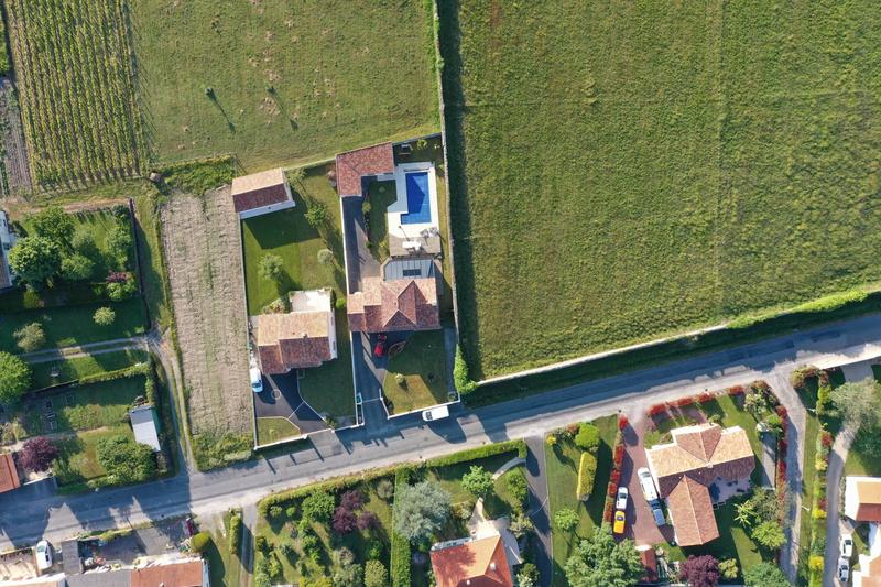 Maison - 136 m² - 5 pièces