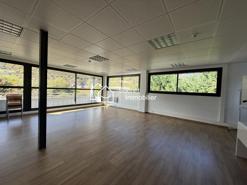 Bureau - 424 m²