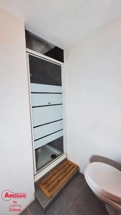 Maison - 196 m² - 7 pièces