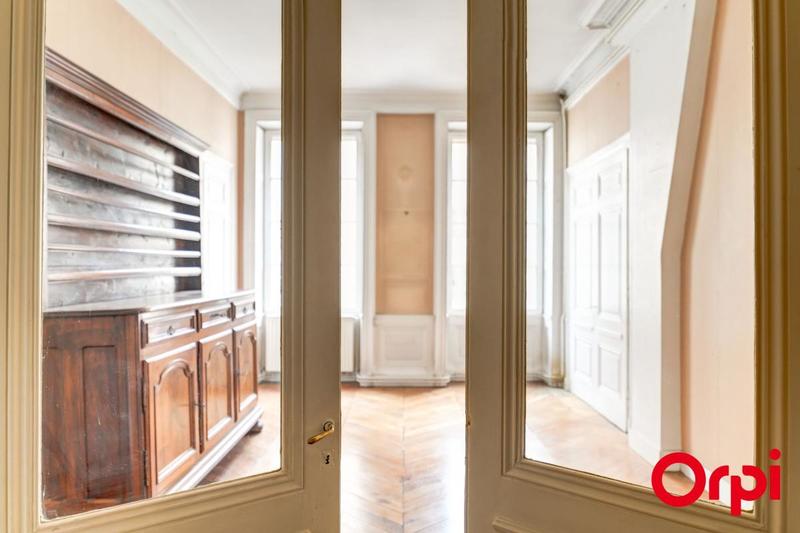 Appartement - 140 m² - 4 pièces