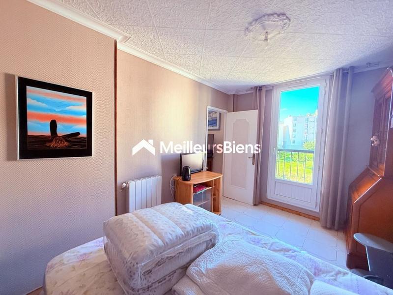 Appartement - 77 m² - 4 pièces