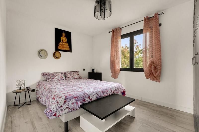 Villa - 140 m² - 5 pièces