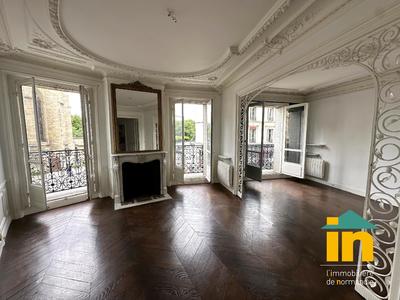 Appartement - 84 m² - 4 pièces