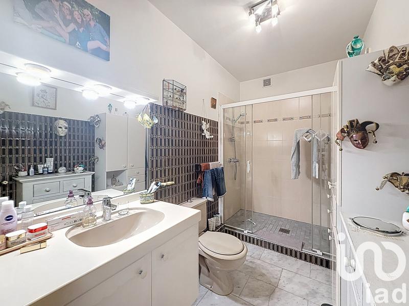 Appartement - 111 m² - 5 pièces