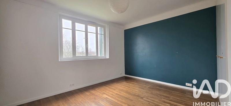 Appartement - 718 m² - 4 pièces