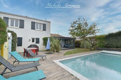 Maison - 152 m² - 7 pièces