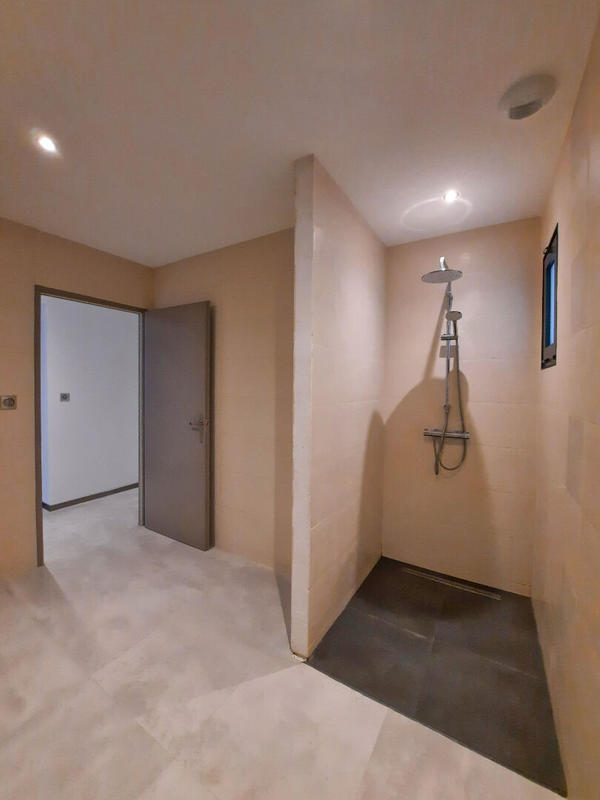Maison - 145 m² - 5 pièces