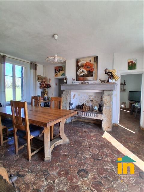 Propriété - 115 m² - 6 pièces