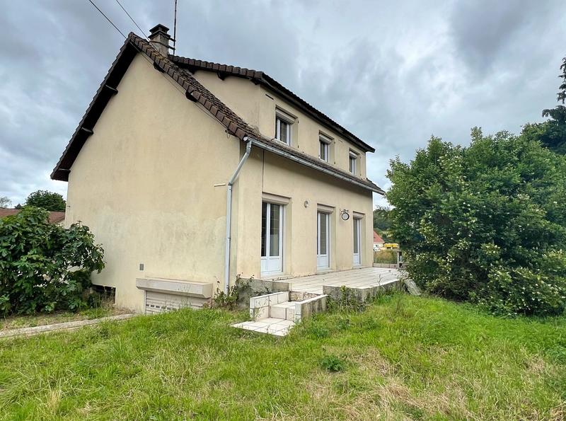 Maison - 102 m² - 6 pièces