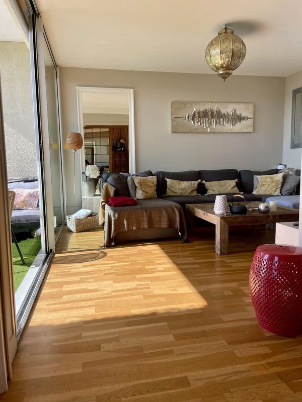 Appartement - 104 m² - 5 pièces