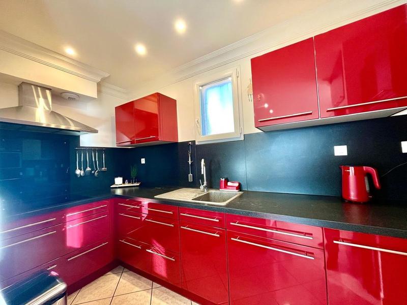 Appartement - 102 m² - 4 pièces