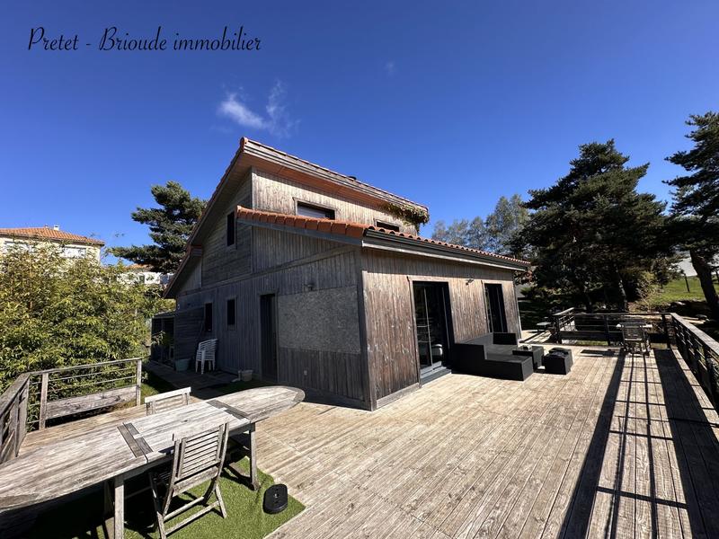 Maison contemporaine - 92 m² - 4 pièces