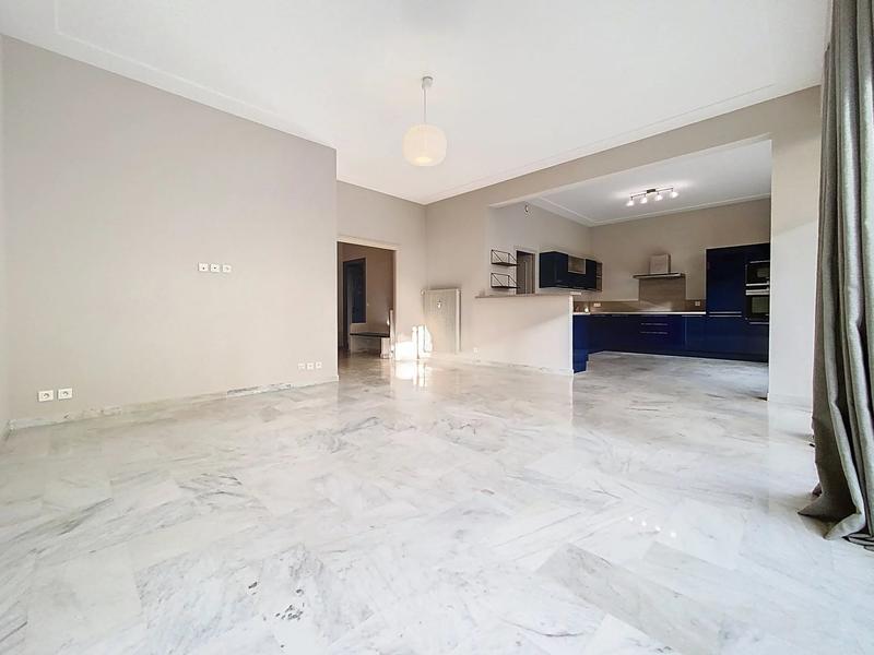 Appartement - 117 m² - 4 pièces