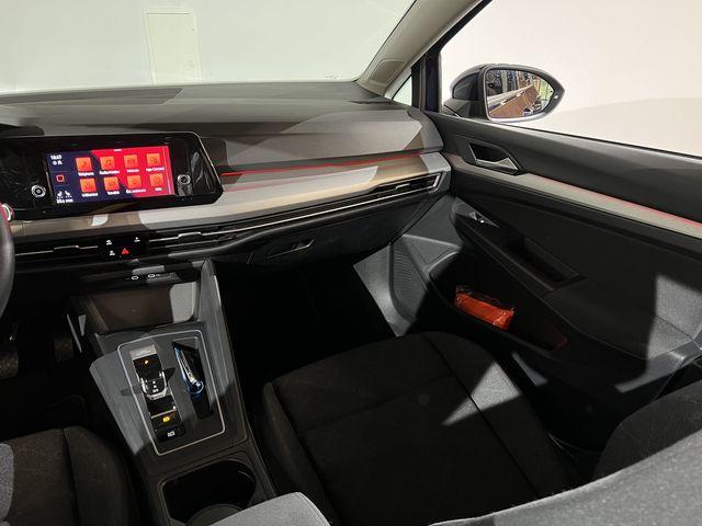 Volkswagen Golf VIII 2.0 Tdi Scr 150 Life Business 1st Dsg7