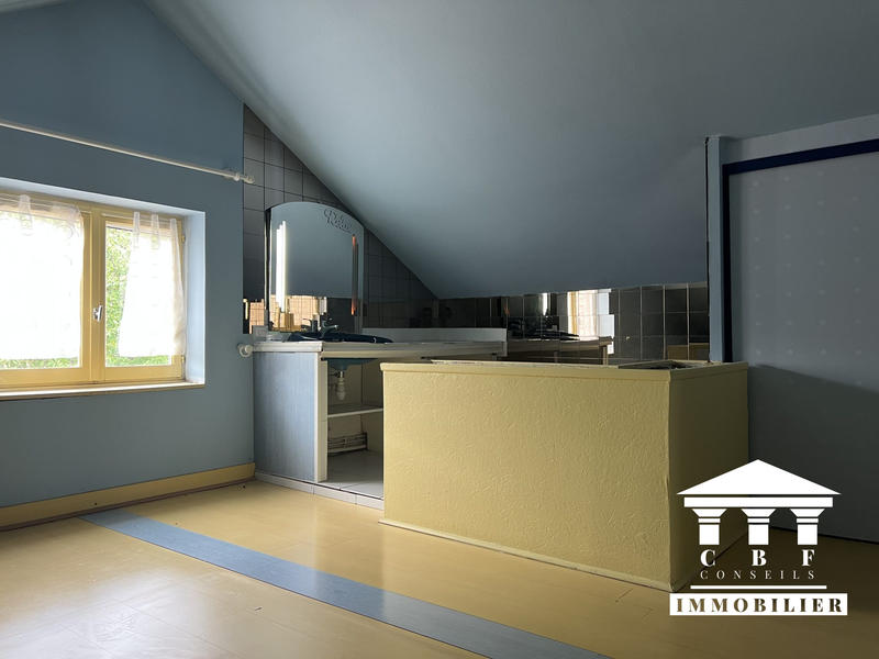 Maison ancienne - 163 m² - 12 pièces